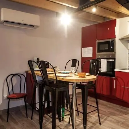 Апартаменты Le Clos De Tanvol 2 -parking Gratuit- Climatisation-terrasse *